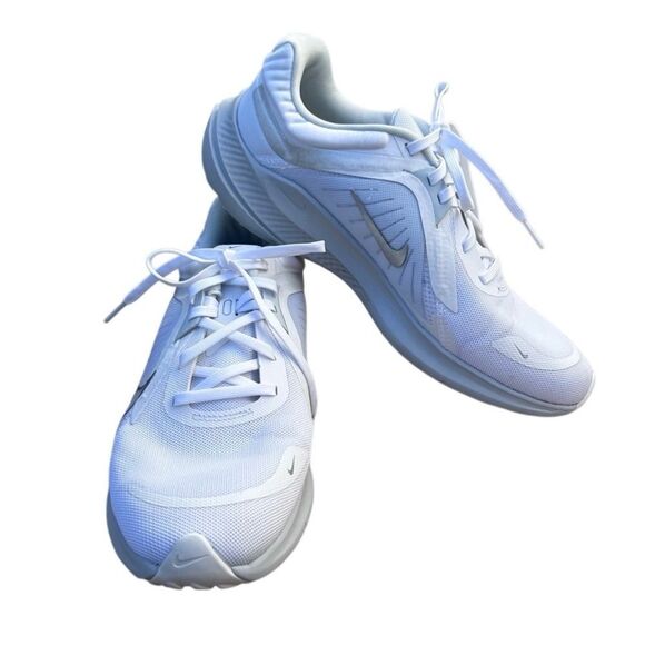 Nike Quest 5 Road Running Athletic Shoes Women's Sz 10 White Lightweight Tennis - Picture 2 of 14